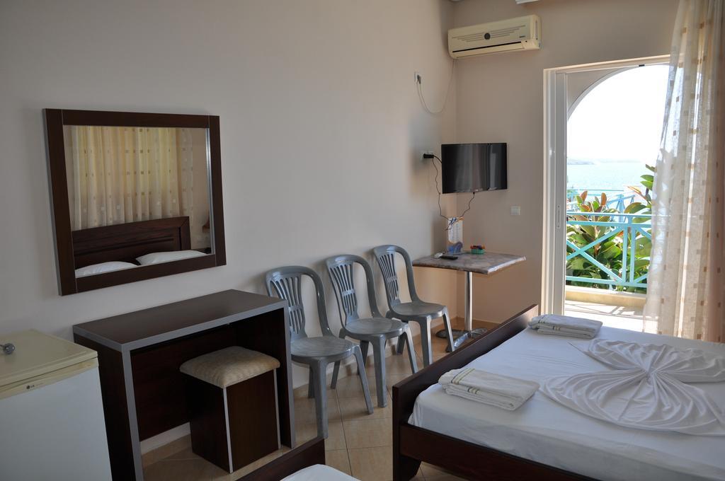 Maestral Hotel 3*