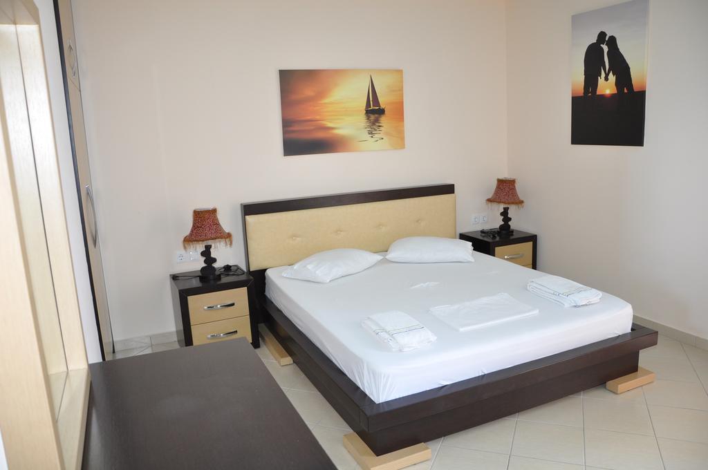 Maestral 3* Sarandë
