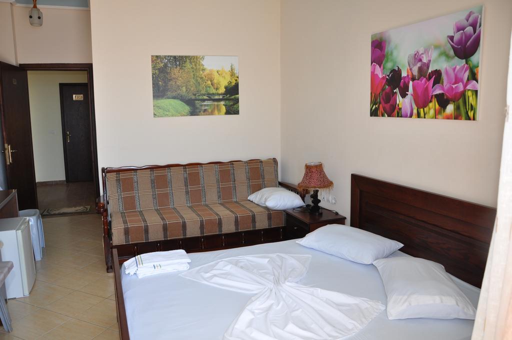 Hotel Maestral 3*